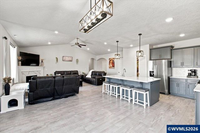3051 NE Mosey Av, Albany, OR 97321