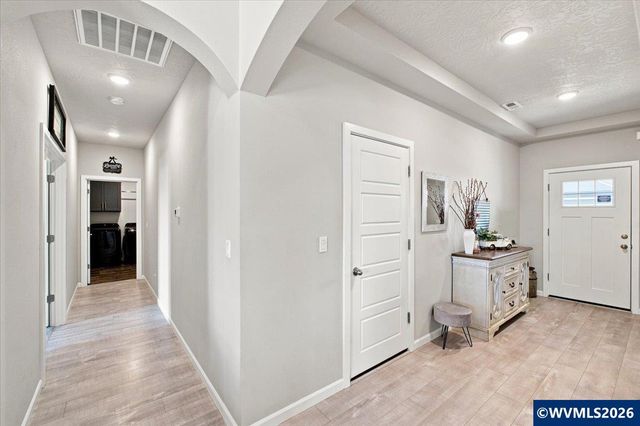 3051 NE Mosey Av, Albany, OR 97321