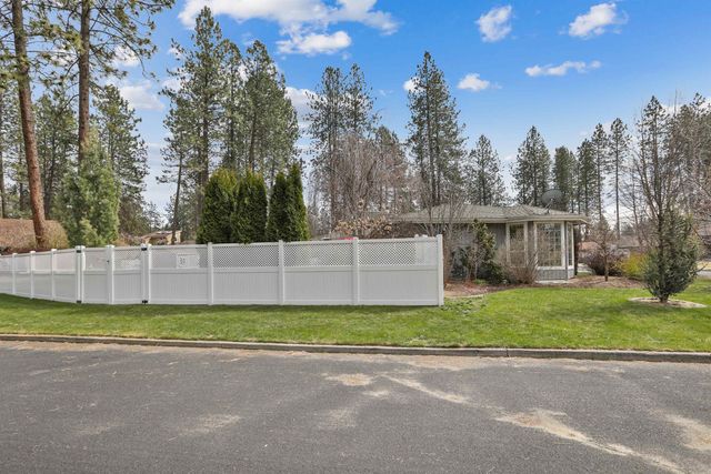 9908 N Glenwood Dr, Spokane, WA 99208