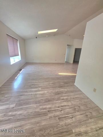 991 Sunnycrest Drive, Carson City, NV 89705