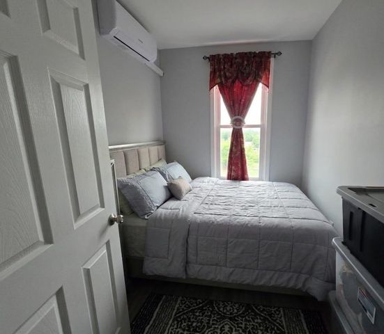 151 LINDEN AVE, Jc, Greenville, NJ 07305