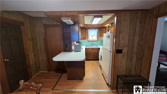 63 Eagle Street, Pomfret, NY 14063