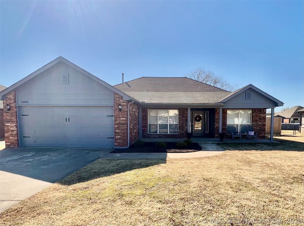 11280 S 277th East Avenue, Coweta, OK 74429