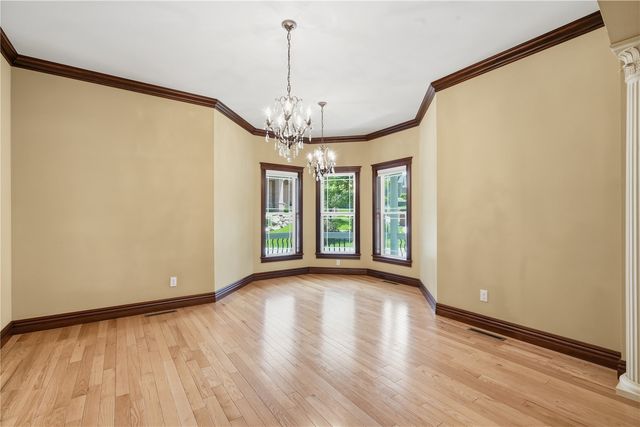 838 Augusta Court SE, Cedar Rapids, IA 52302