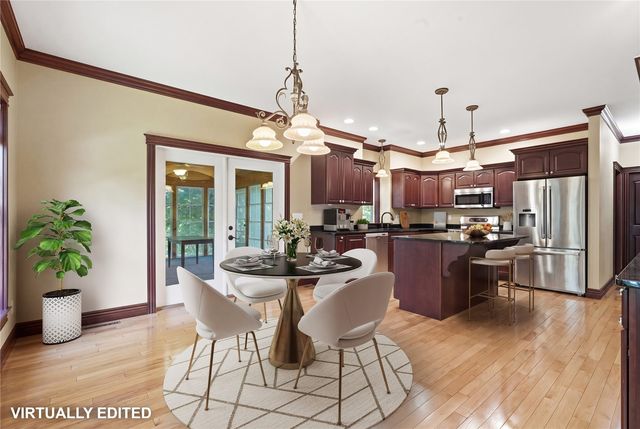 838 Augusta Court SE, Cedar Rapids, IA 52302