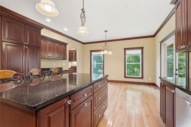 838 Augusta Court SE, Cedar Rapids, IA 52302
