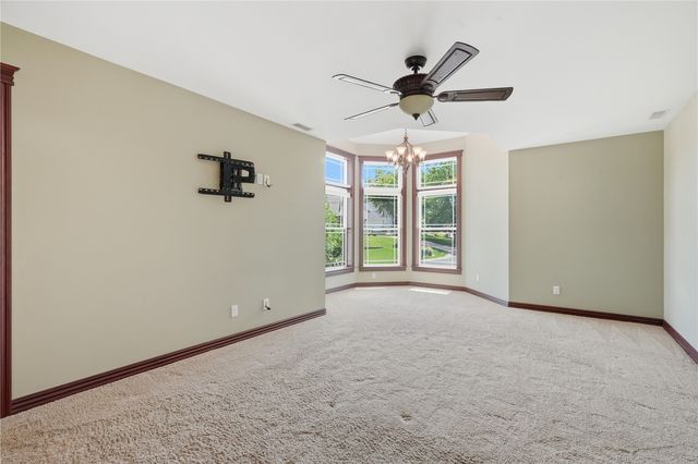 838 Augusta Court SE, Cedar Rapids, IA 52302