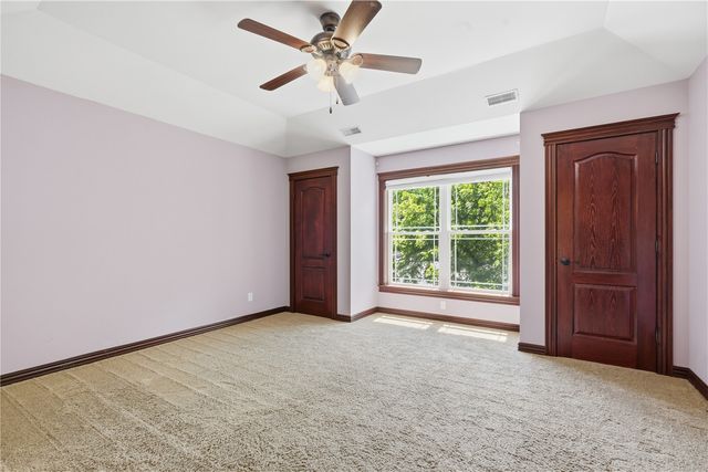 838 Augusta Court SE, Cedar Rapids, IA 52302