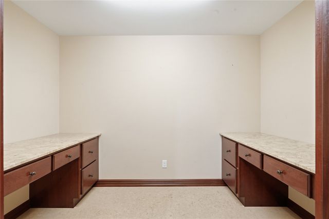 838 Augusta Court SE, Cedar Rapids, IA 52302