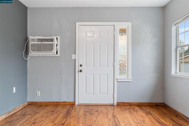 2831 Almond Street, Martinez, CA 94553