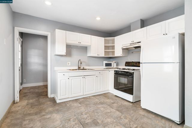 2831 Almond Street, Martinez, CA 94553