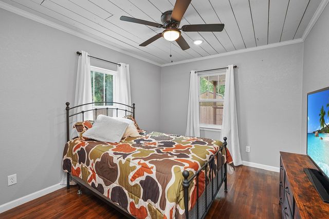 411 Dewitt Street, Collinsville, TX 76233