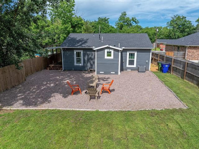 411 Dewitt Street, Collinsville, TX 76233