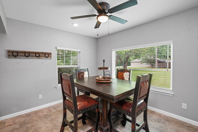 411 Dewitt Street, Collinsville, TX 76233