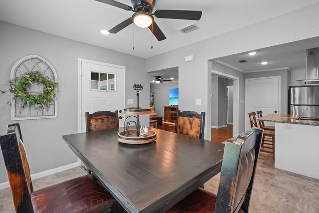 411 Dewitt Street, Collinsville, TX 76233