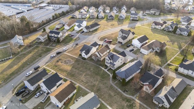 6609 Glastonburg Ln, Louisville, KY 40291