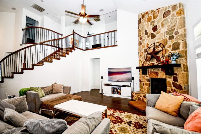 4305 Curlew Lane, Garland, TX 75043