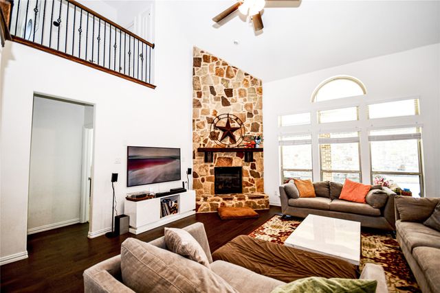 4305 Curlew Lane, Garland, TX 75043