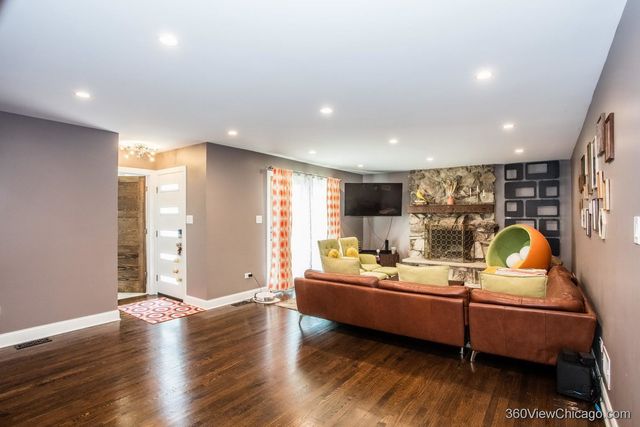 15329 Sunset Ridge Drive, Orland Park, IL 60462