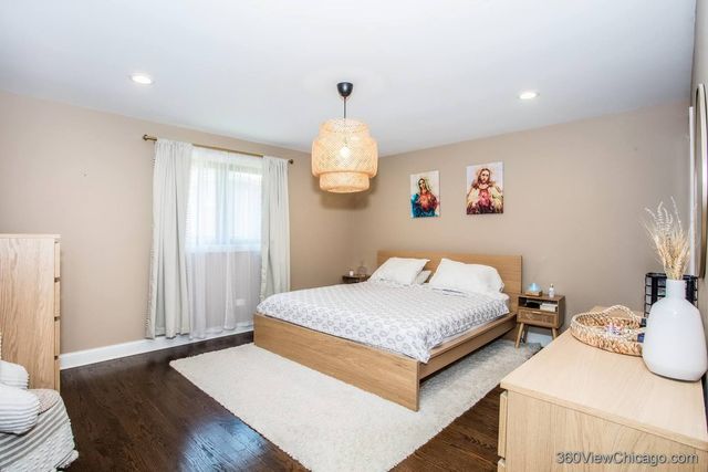 15329 Sunset Ridge Drive, Orland Park, IL 60462