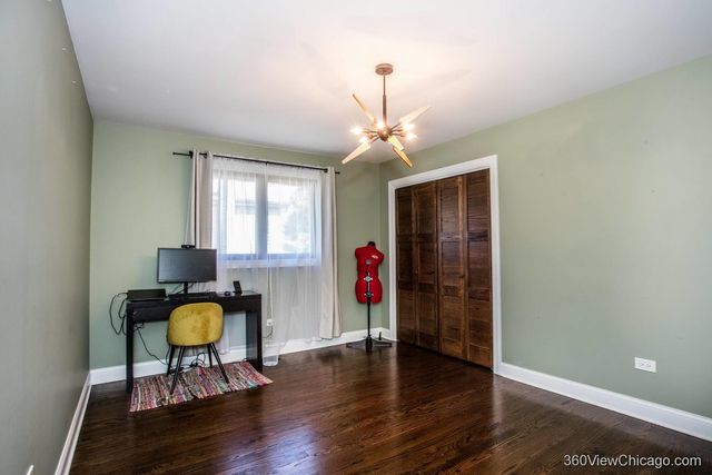 15329 Sunset Ridge Drive, Orland Park, IL 60462