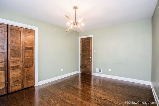 15329 Sunset Ridge Drive, Orland Park, IL 60462