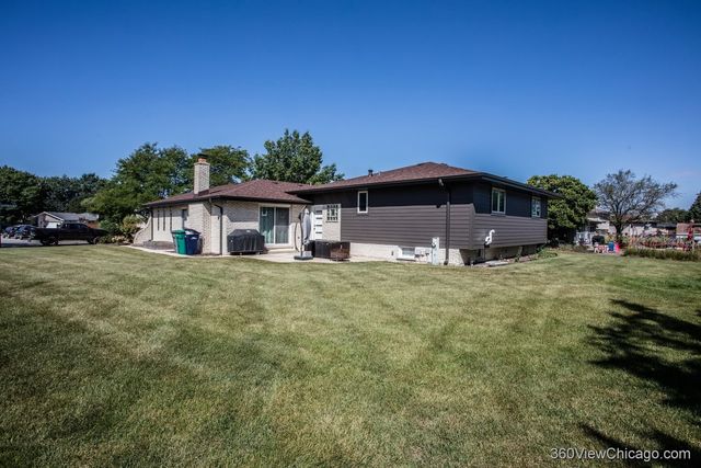 15329 Sunset Ridge Drive, Orland Park, IL 60462