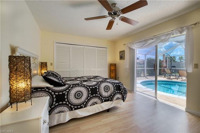 318 SE 33rd TER, Cape Coral, FL 33904