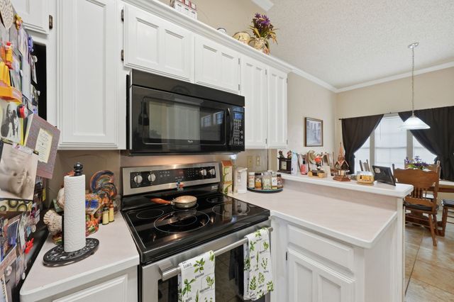 7600 Chapman Drive, North Richland Hills, TX 76182