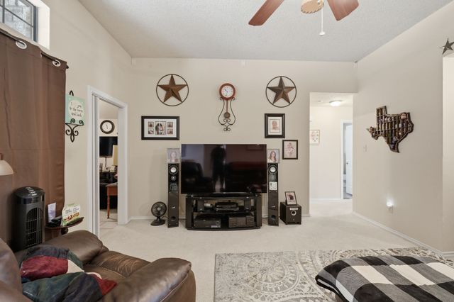 7600 Chapman Drive, North Richland Hills, TX 76182
