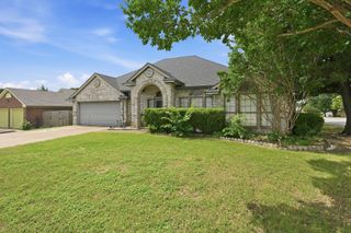 7600 Chapman Drive, North Richland Hills, TX 76182