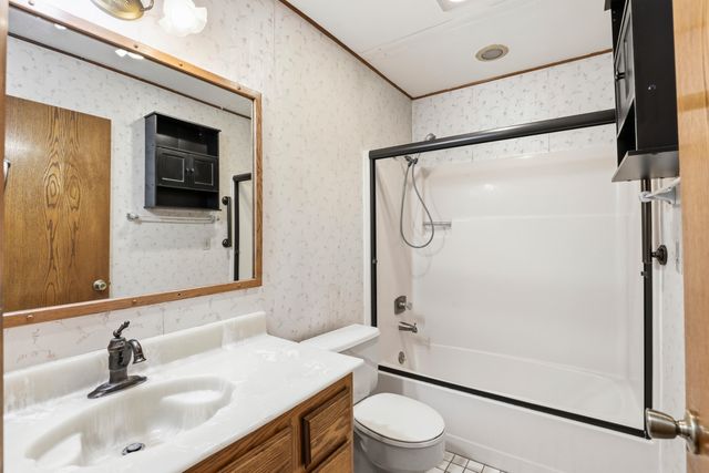 301 Red Spur Drive, Grants Pass, OR 97527