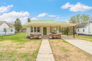 406 S Indiana Ave, Lafollette, TN 37766