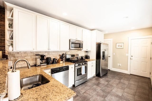 45 Mystic 2, Boston, MA 02129