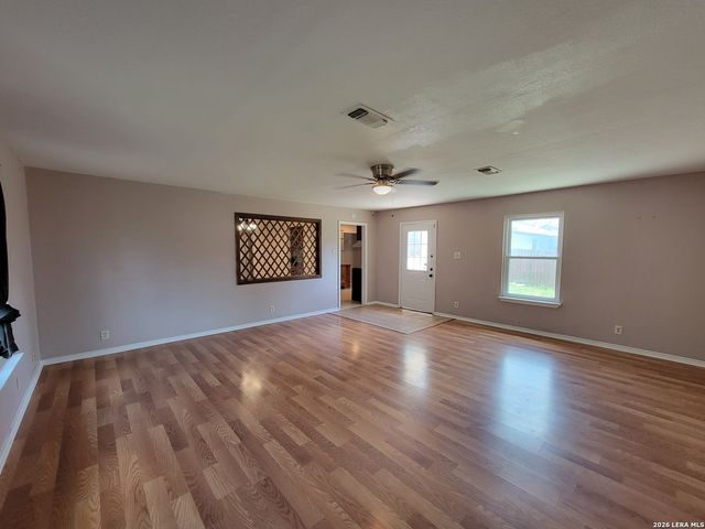 1060 Richmond, Schertz, TX 78154