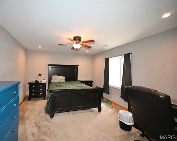 412 Cottage Grove Drive, Wentzville, MO 63385
