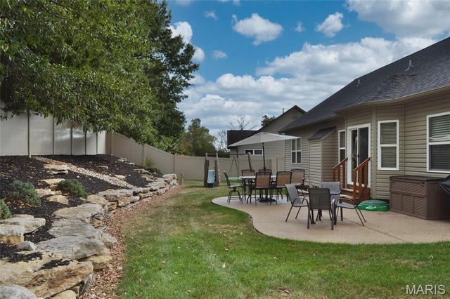 412 Cottage Grove Drive, Wentzville, MO 63385