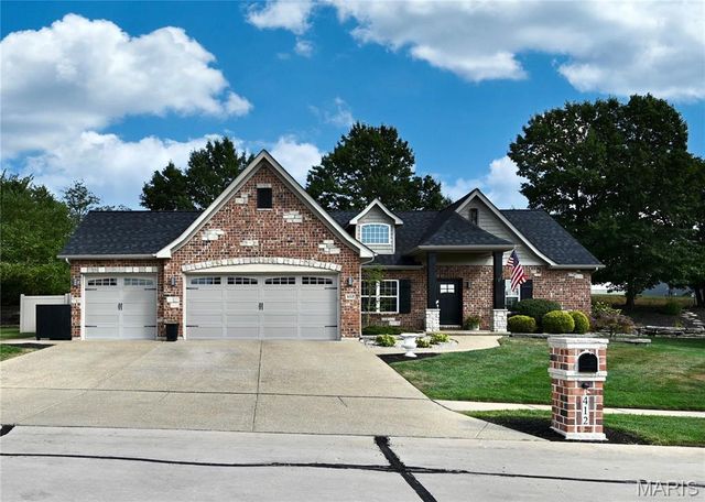 412 Cottage Grove Drive, Wentzville, MO 63385