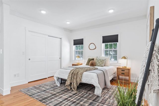 19 Conwell St 1, Somerville, MA 02143