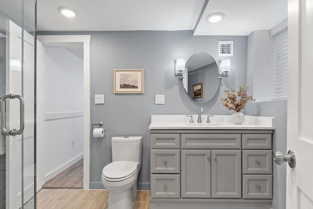 19 Conwell St 1, Somerville, MA 02143