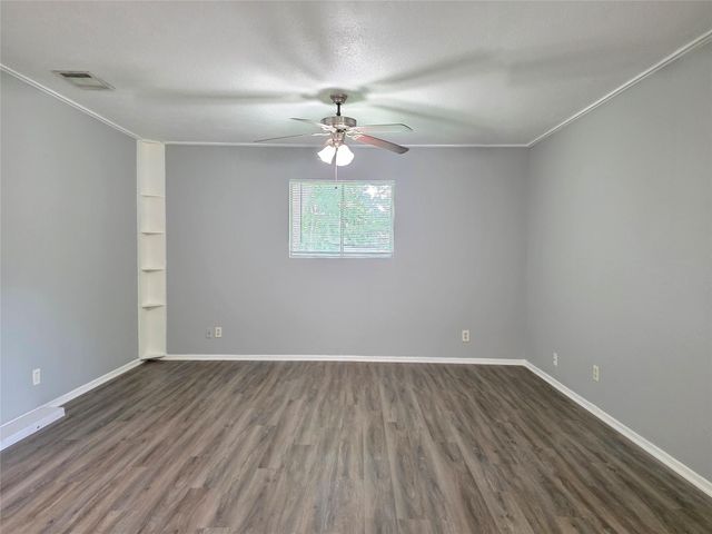 1811 Magnolia DR B, Round Rock, TX 78664