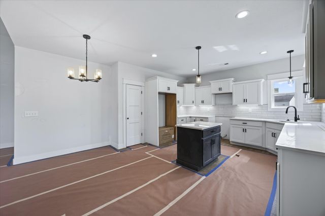 108 Apple Blossom Court, Clarksville, TN 37042