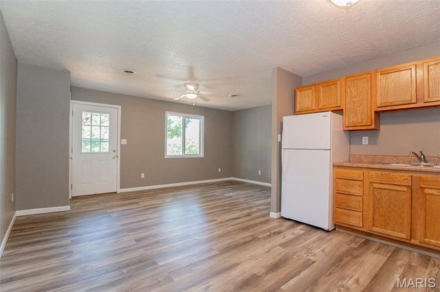 13750 State Route F, Rolla, MO 65401