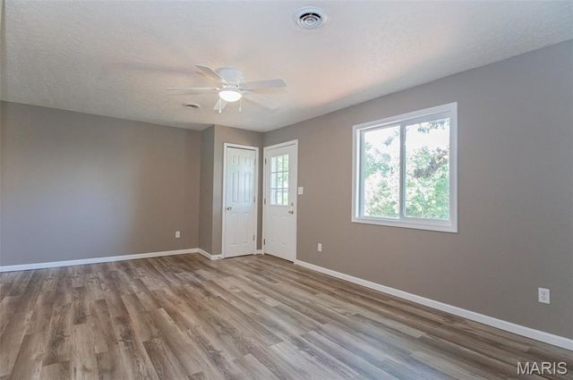 13750 State Route F, Rolla, MO 65401