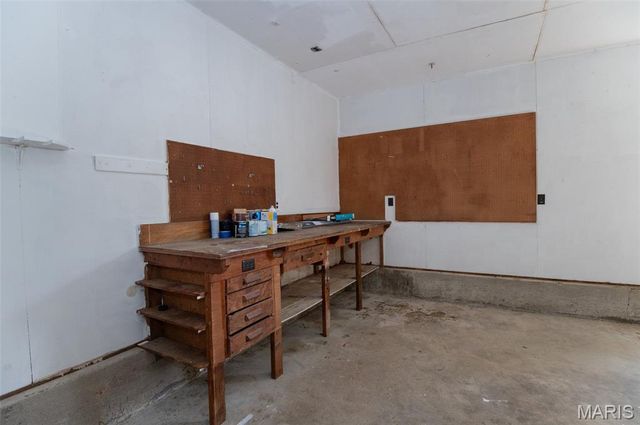 13750 State Route F, Rolla, MO 65401