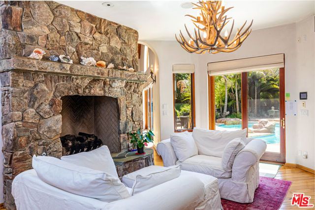 6405 Bonsall Drive, Malibu, CA 90265