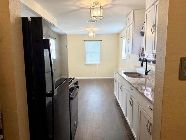 207 N Goodman Road, Lake Charles, LA 70615