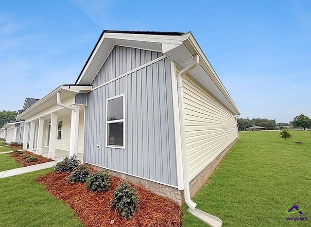 305 Airman Boulevard, Warner Robins, GA 31088