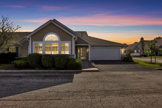 664 Bideford Avenue, 11B, Blacklick, OH 43004
