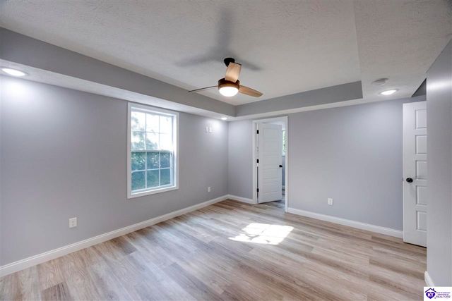 107 WINTERSMITH CT, Elizabethtown, KY 42701